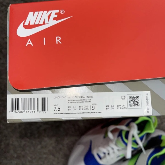 NWT Nike Huarache ‘Scream Green’ - Picture 4 of 5